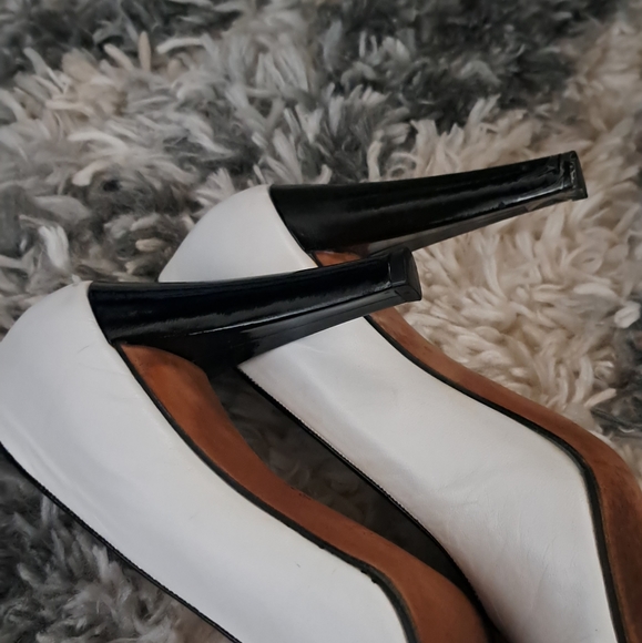 YSL PARIS LADIES SHOES - Picture 7 of 9